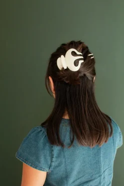 Andi Beetlejuice Flat Claw Clip