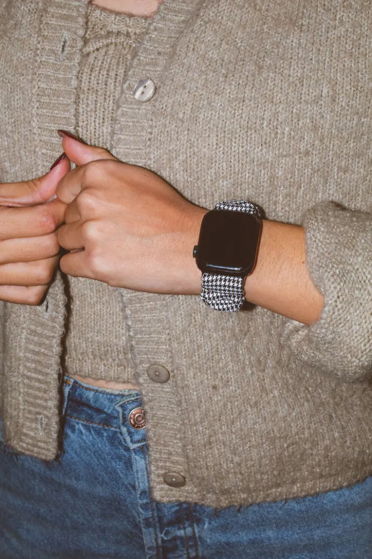 Andi Black Houndstooth Scrunchie Apple Watchband