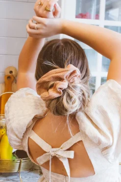 Andi Blush Waffle Knit Jumbo Scrunchie