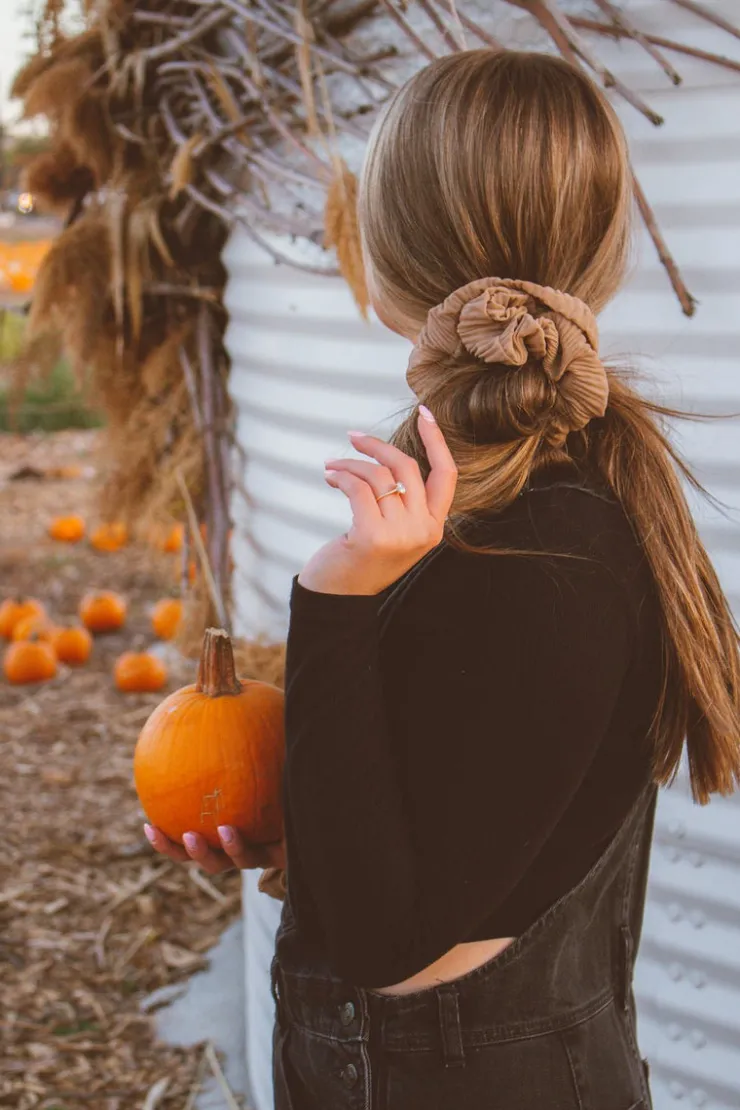 Andi Brown Sugar Jumbo Scrunchie