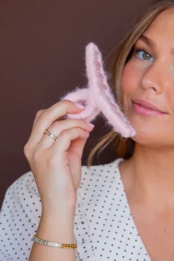 Andi Bubblegum Pink Knit Claw Clip