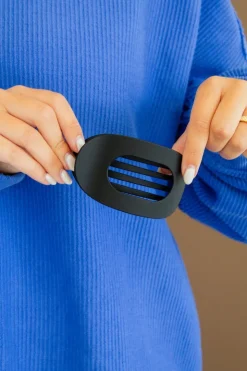 Andi Circle Cutout Flat Claw Clip