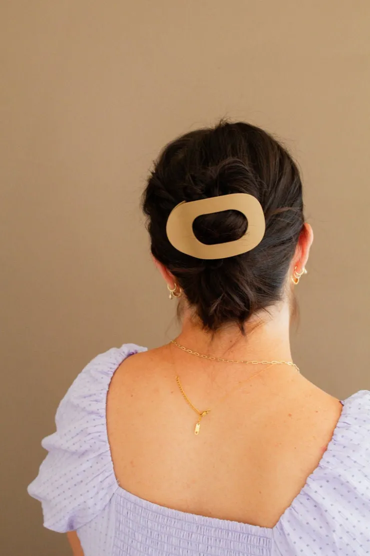Andi Circle Cutout Flat Claw Clip