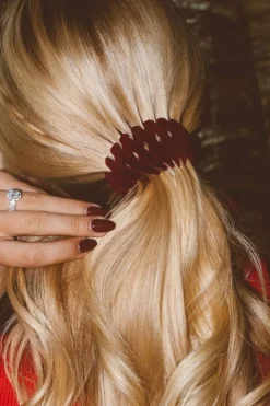 Andi Crimson Bird Nest Expng Hair Claw
