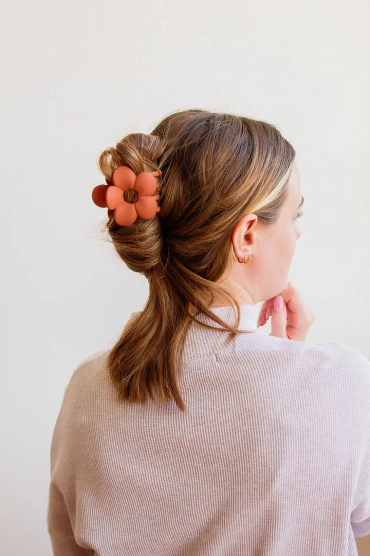 Andi Cutie Flower Claw Clip