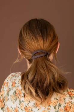 Andi Cutout Ponytail Cuff