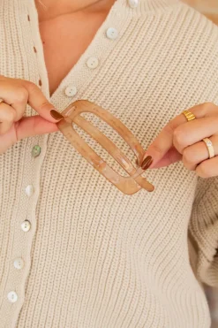 Andi Cutout Rectangle Clip