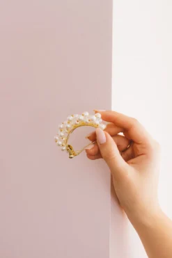 Andi Dorothy Pearl Ponytail Clip