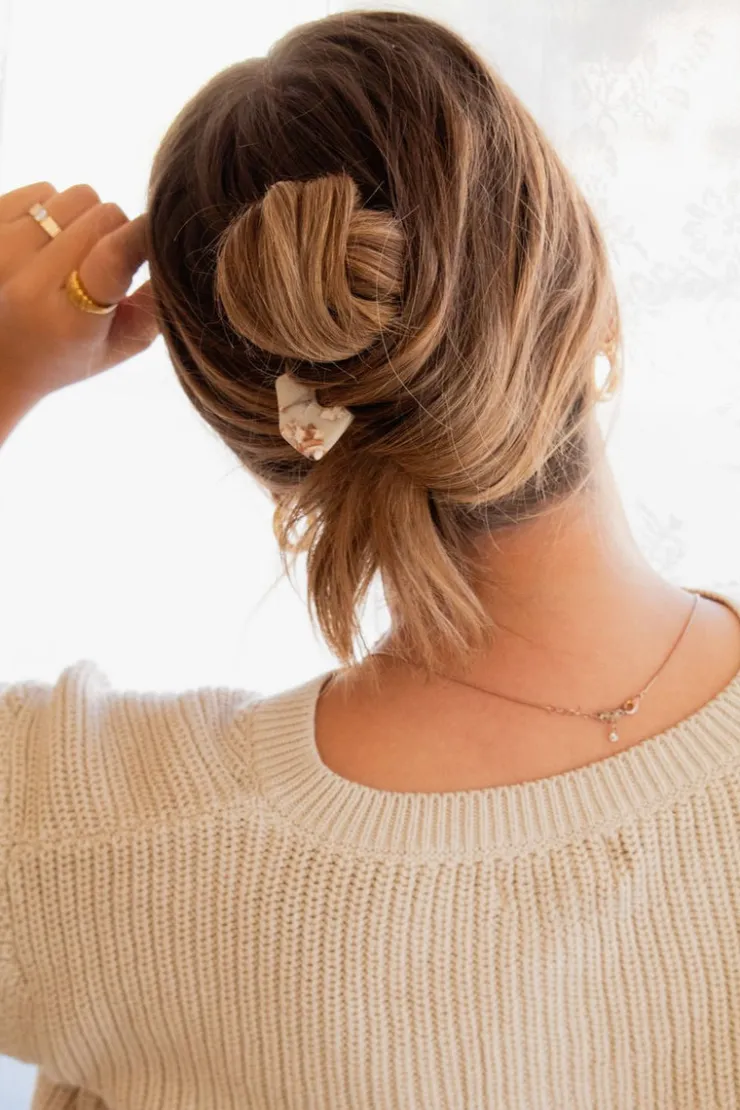 Andi Eccentric Marble Hair Pin