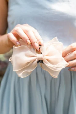 Andi Fancy Bow Claw Clip