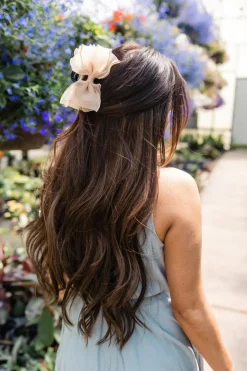 Andi Fancy Bow Claw Clip