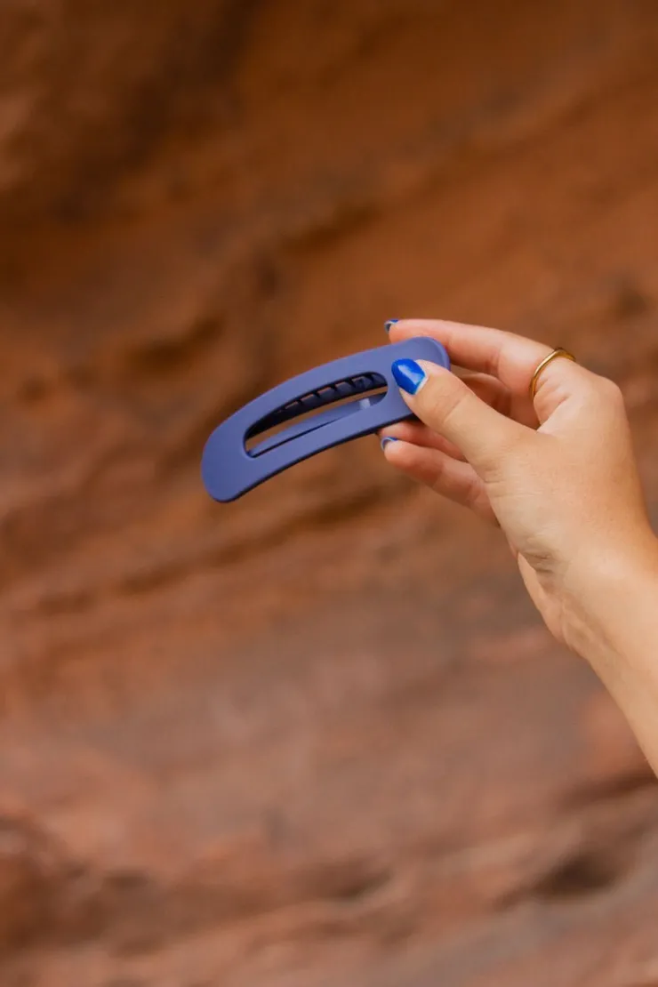 Andi Flat Matte Claw Clip