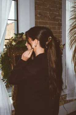 Andi Half Bow Banana Claw Clip