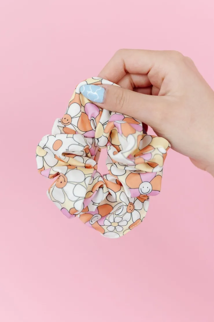Andi Hippie Dippie Daisies Oversized Scrunchie