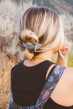 Andi Jumbo Slate Ponytail Claw Clip