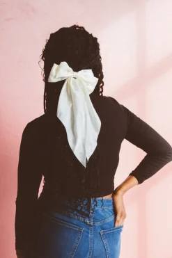Andi Kayla Bow Clip