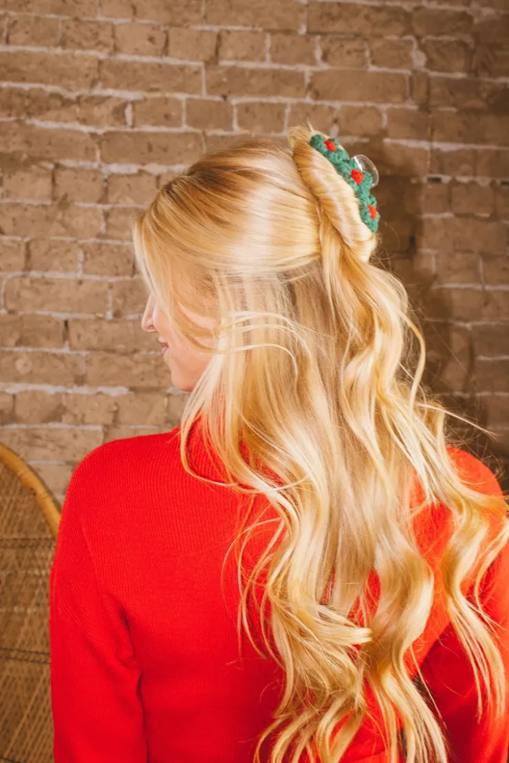 Andi Knitted Petals Claw Clip