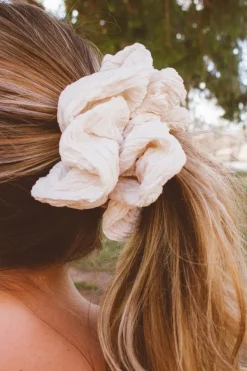 Andi Magnolia Jumbo Scrunchie