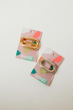 Andi Metal Oval Barrette