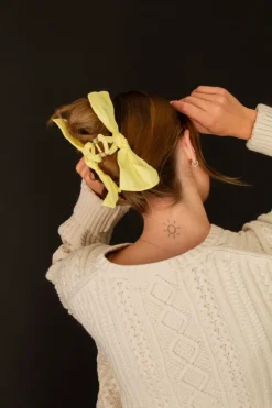 Andi Moonlight Glow Bow Claw Clip