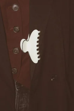 Andi Noir Claw Clip