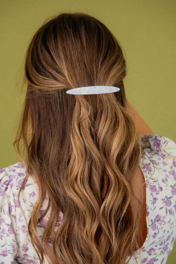 Andi Oblong Oval Barrette