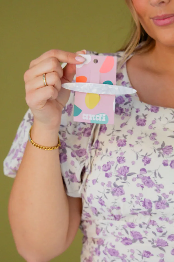 Andi Oblong Oval Barrette