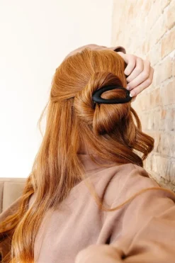Andi Oval Barrette