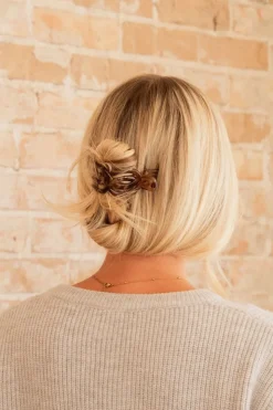 Andi Overlapping Flat Claw Clip