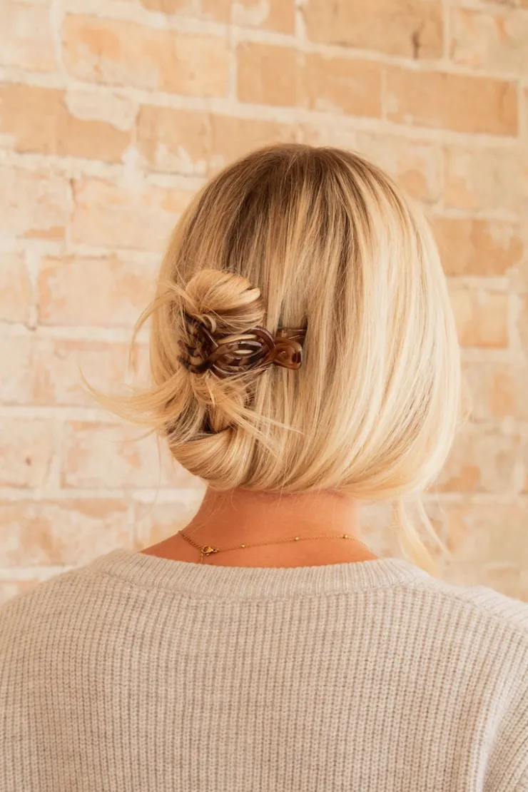 Andi Overlapping Flat Claw Clip