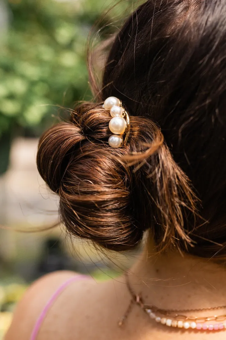 Andi Pearl Crown U-Shape Pin