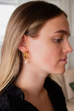 Andi Pearl Dangle Hoops