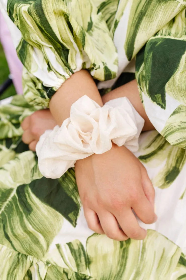 Andi Pearl Jumbo Scrunchie