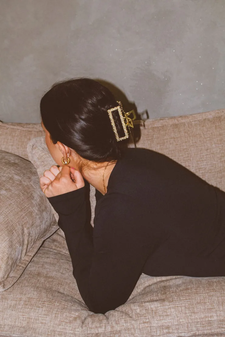 Andi Pearl Rectangle Claw Clip