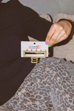 Andi Pearl Rectangle Claw Clip
