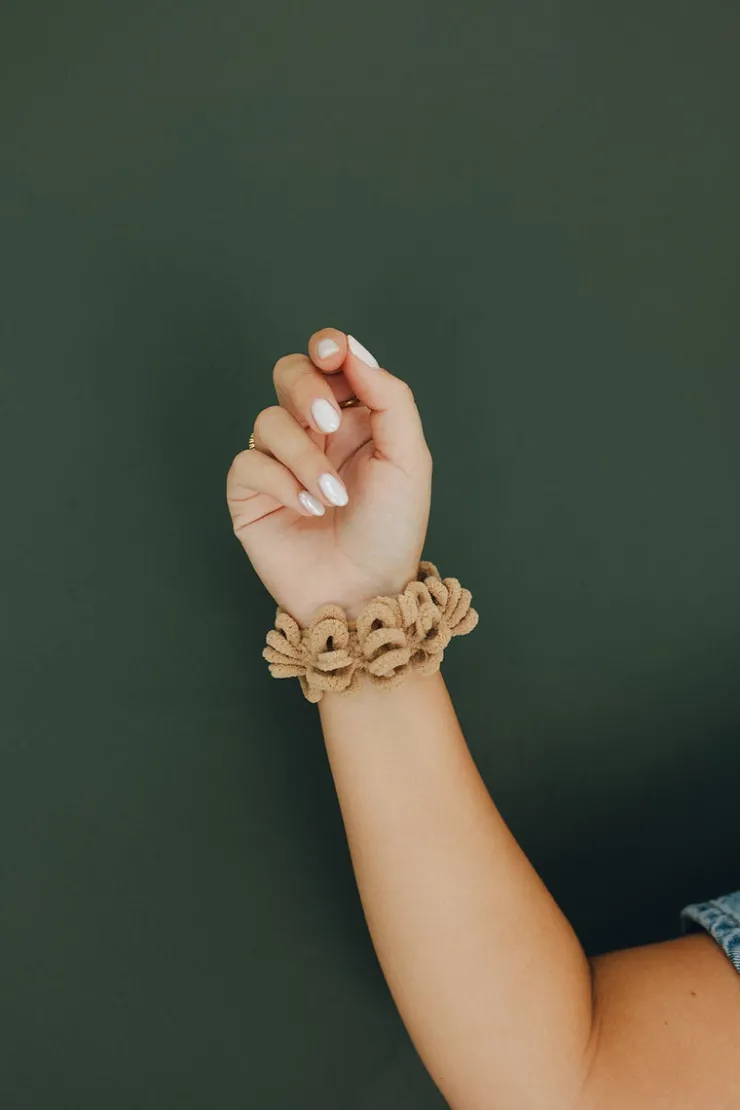 Andi Plush Ruffle Scrunchie
