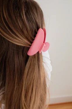 Andi Pretty in Pink Claw Clip