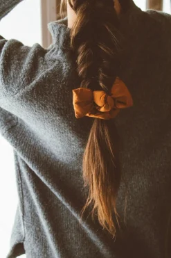 Andi Puffer Bow Scrunchie