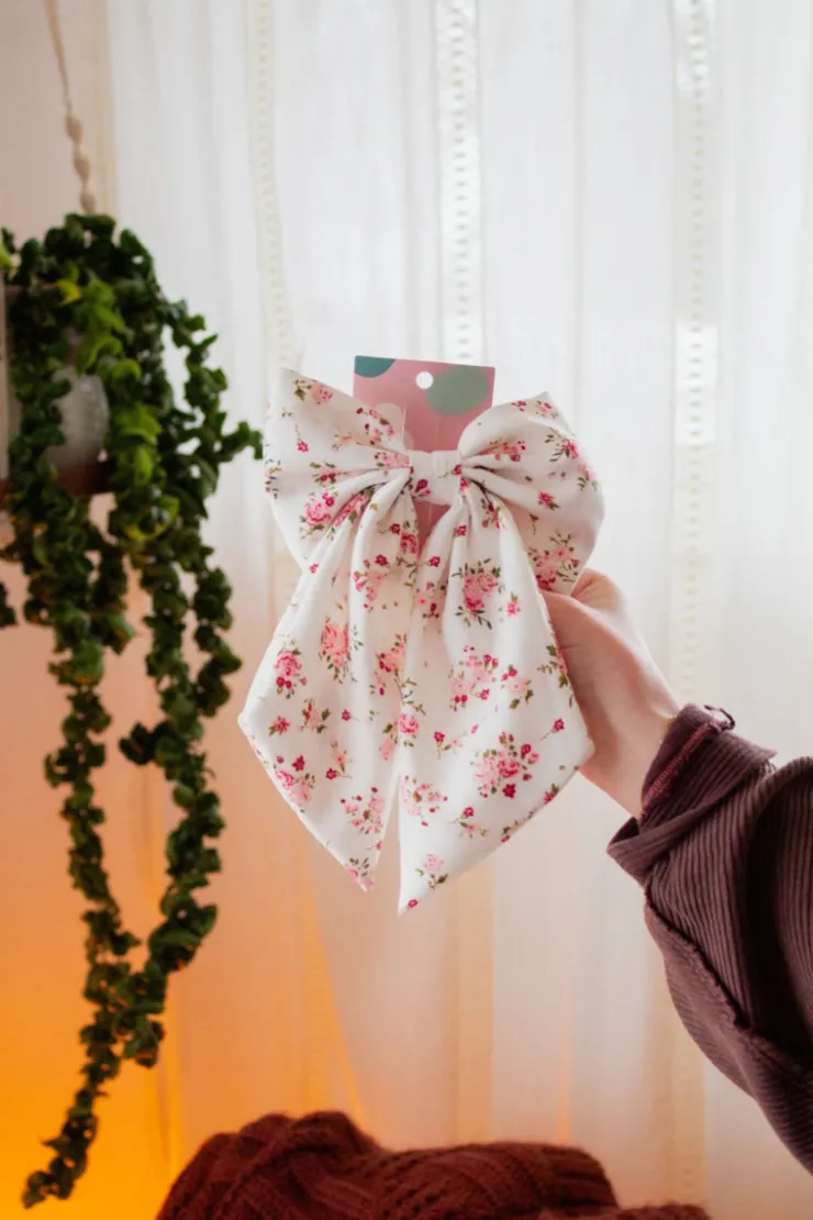 Andi Rosy Romance Bow Clip