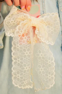 Andi Shay Bow Clip