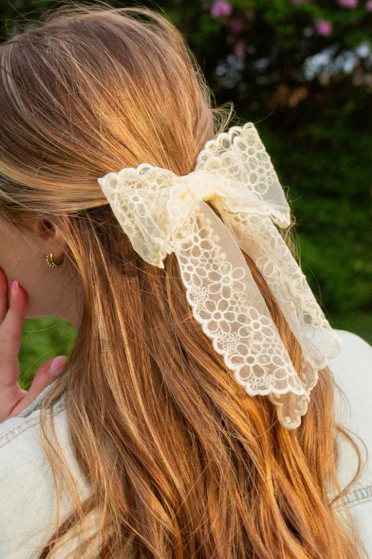 Andi Shay Bow Clip