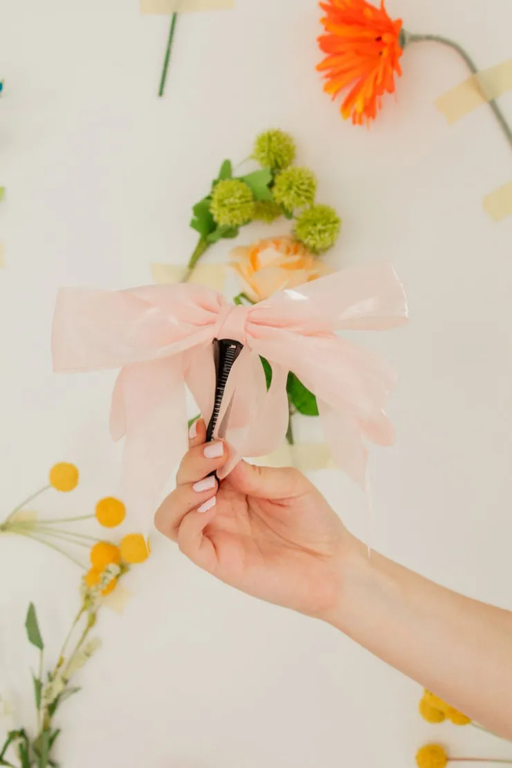 Andi Sheer Bow Banana Claw Clip