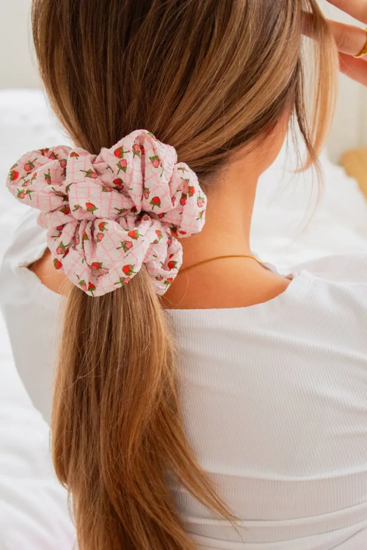 Andi Strawberry Fields Scrunchie