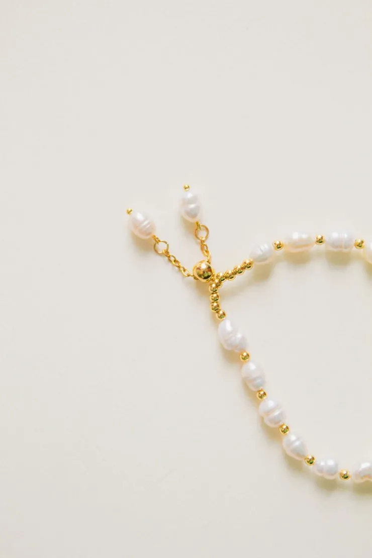 Andi String of Pearls Bracelet
