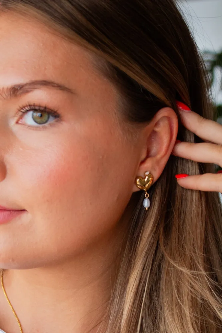 Andi Sweet Heart and Pearl Earrings