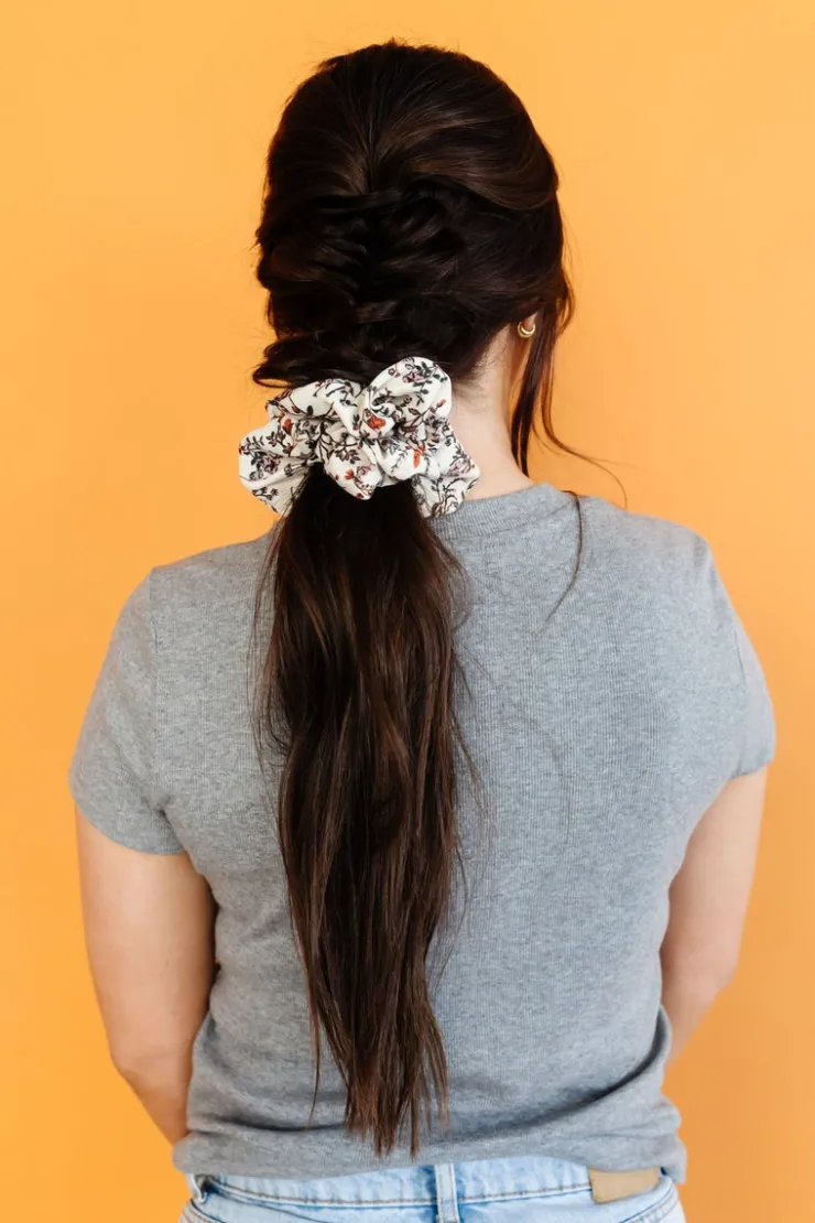 Andi Sweet Pea Jumbo Scrunchie