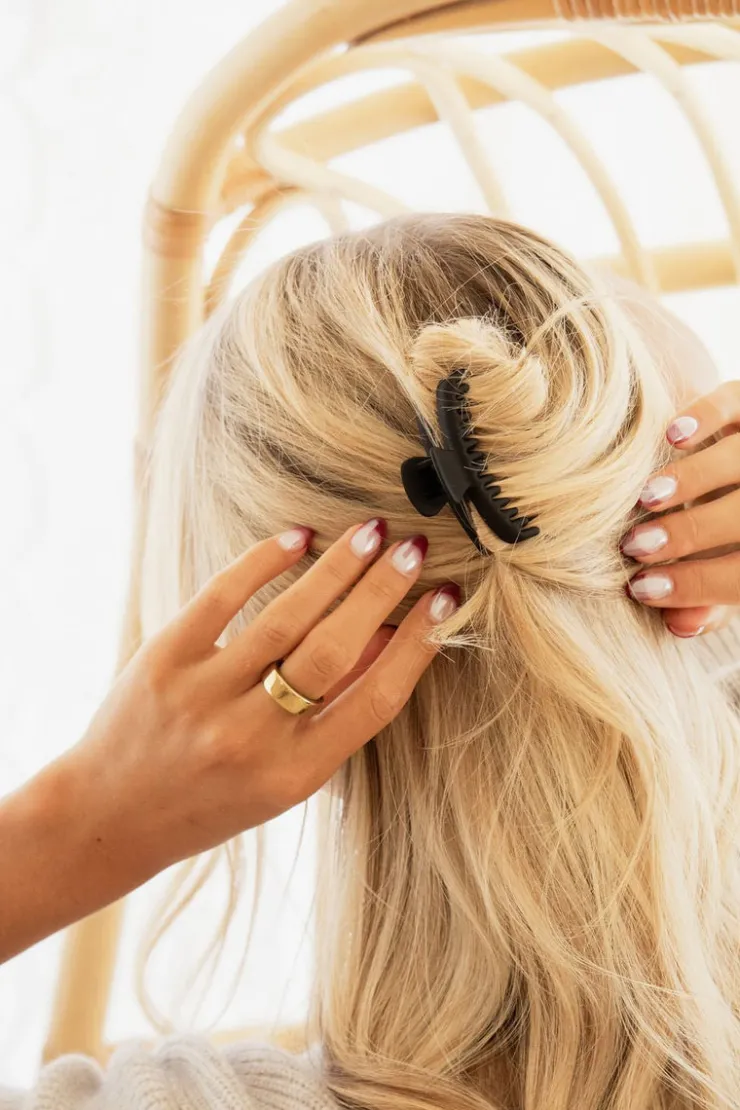 Andi Thin Hair French Twist Claw Clip