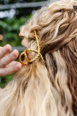 Andi Twisted Gold Claw Clip
